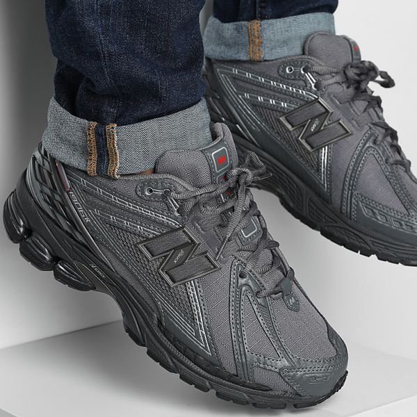 Кросівки New Balance 1906R Primaloft U1906ROF фото