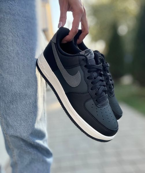 Nike Air Force 1 07 LV8 FJ4170-004 фото